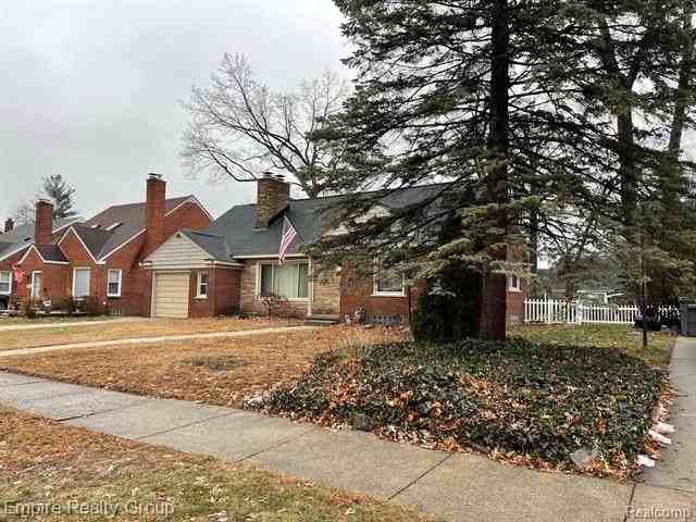 1031 N Vernon St - Photo 3 of 37