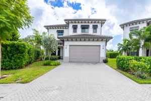 featured image of 3018 Safflower Cir