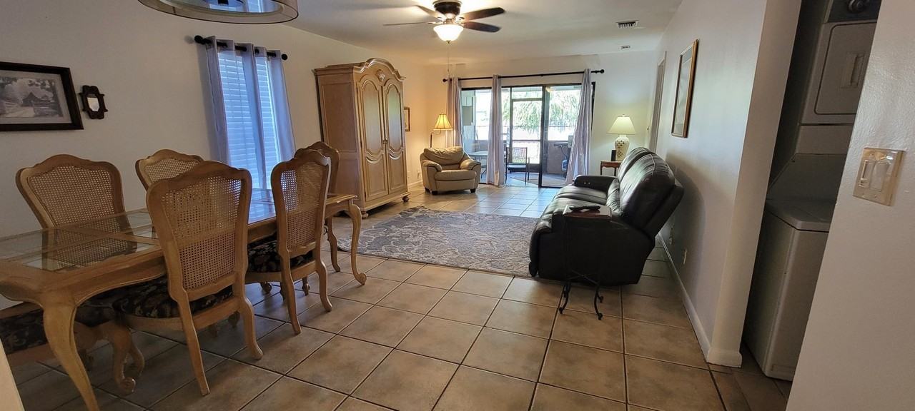 12738 Peconic Ct - Photo 6 of 14