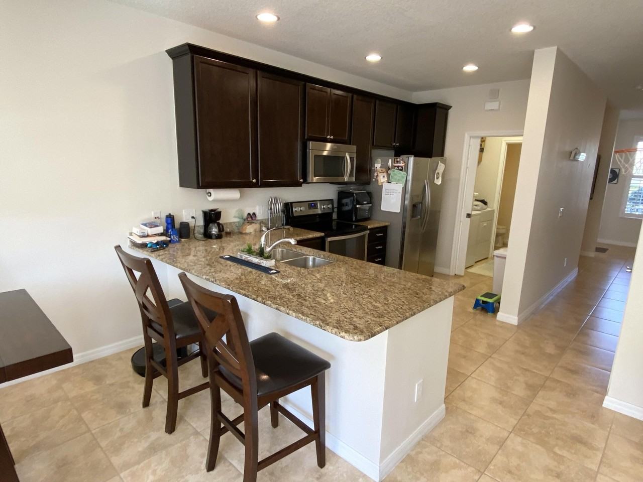 1370 Turnbridge Dr - Photo 4 of 12