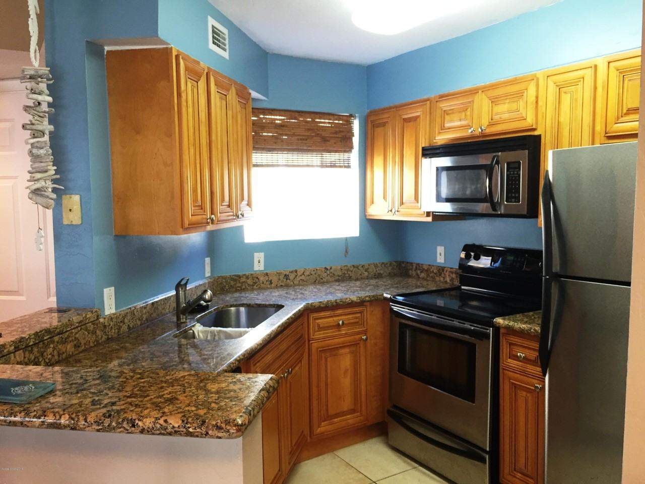 1951 Island Club Dr Apt 56 #56 - Photo 4 of 19