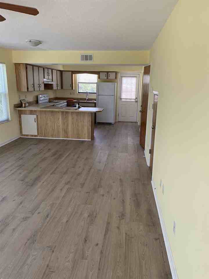 3119 Coastal Hwy Apt A - Photo 3 of 16