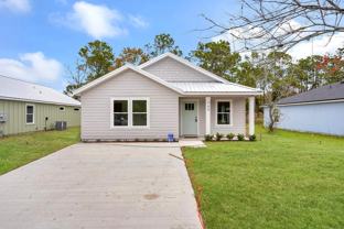 964 W 9th St - Photo 1 of 1