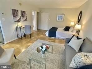 2710 Macomb St Nw Apt 303 #303 - Photo 6 of 19