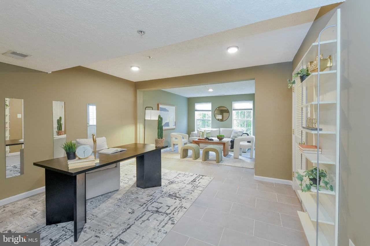 9772 Harvester Cir Unit 9772 #9772 - Photo 5 of 46