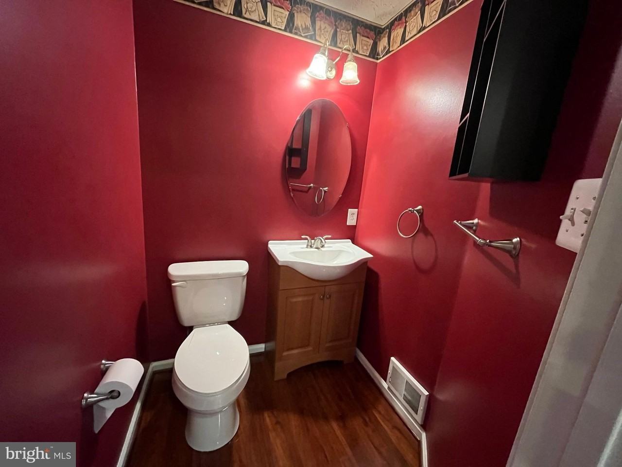 283 Point To Point Sq - Photo 7 of 24