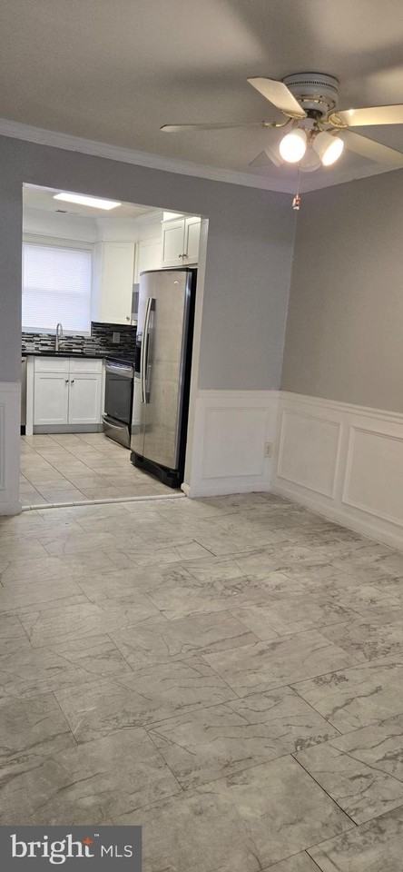 1294 Cooper St Apt E11 #E11 - Photo 4 of 14