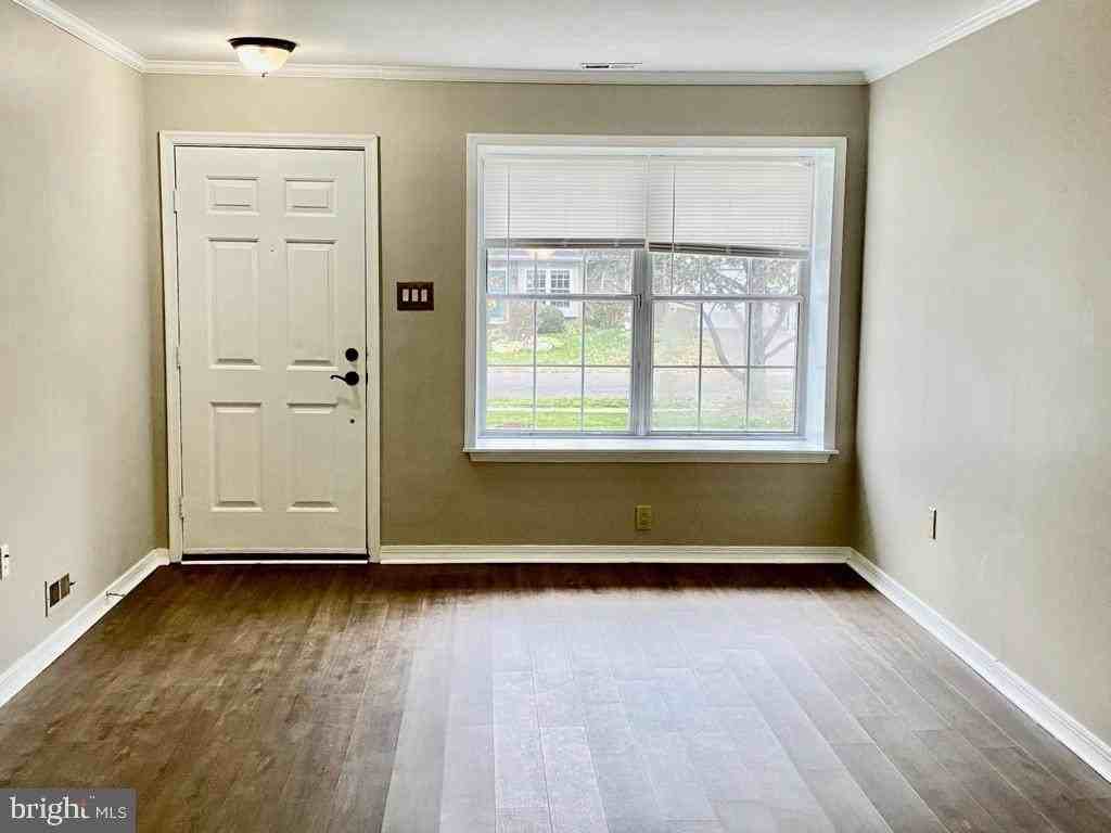 25 Sequoia Dr - Photo 6 of 24