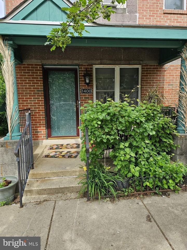 1400 N Bouvier St - Photo 2 of 24