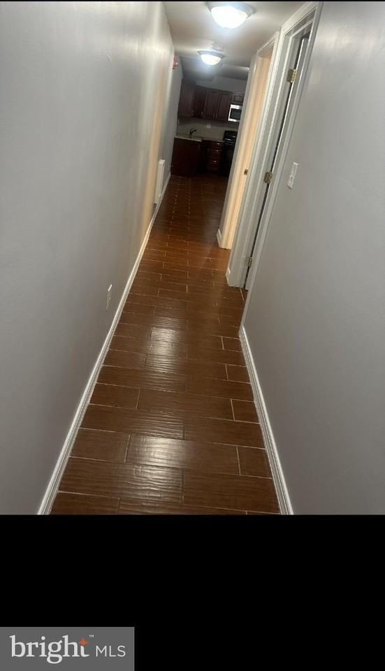 391 Martin St - Photo 4 of 10