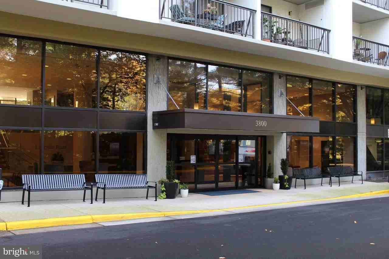 3800 Powell Ln Unit 722 #722 - Photo 3 of 41