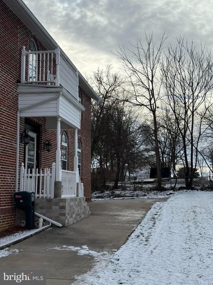 3003 Preston Ave - Photo 4 of 36