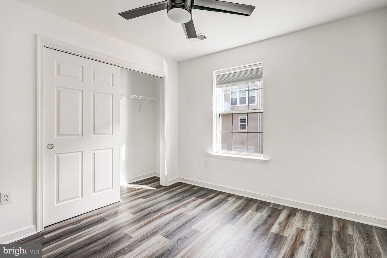 25550 Casale Ter - Photo 4 of 25