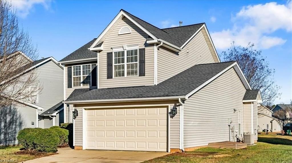 4623 Village Square Ct - Photo 2 of 35