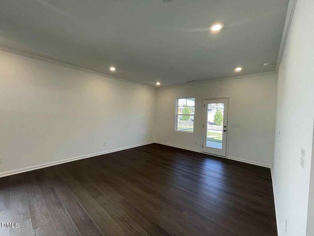 160 N Finley Landing Pkwy - Photo 5 of 20