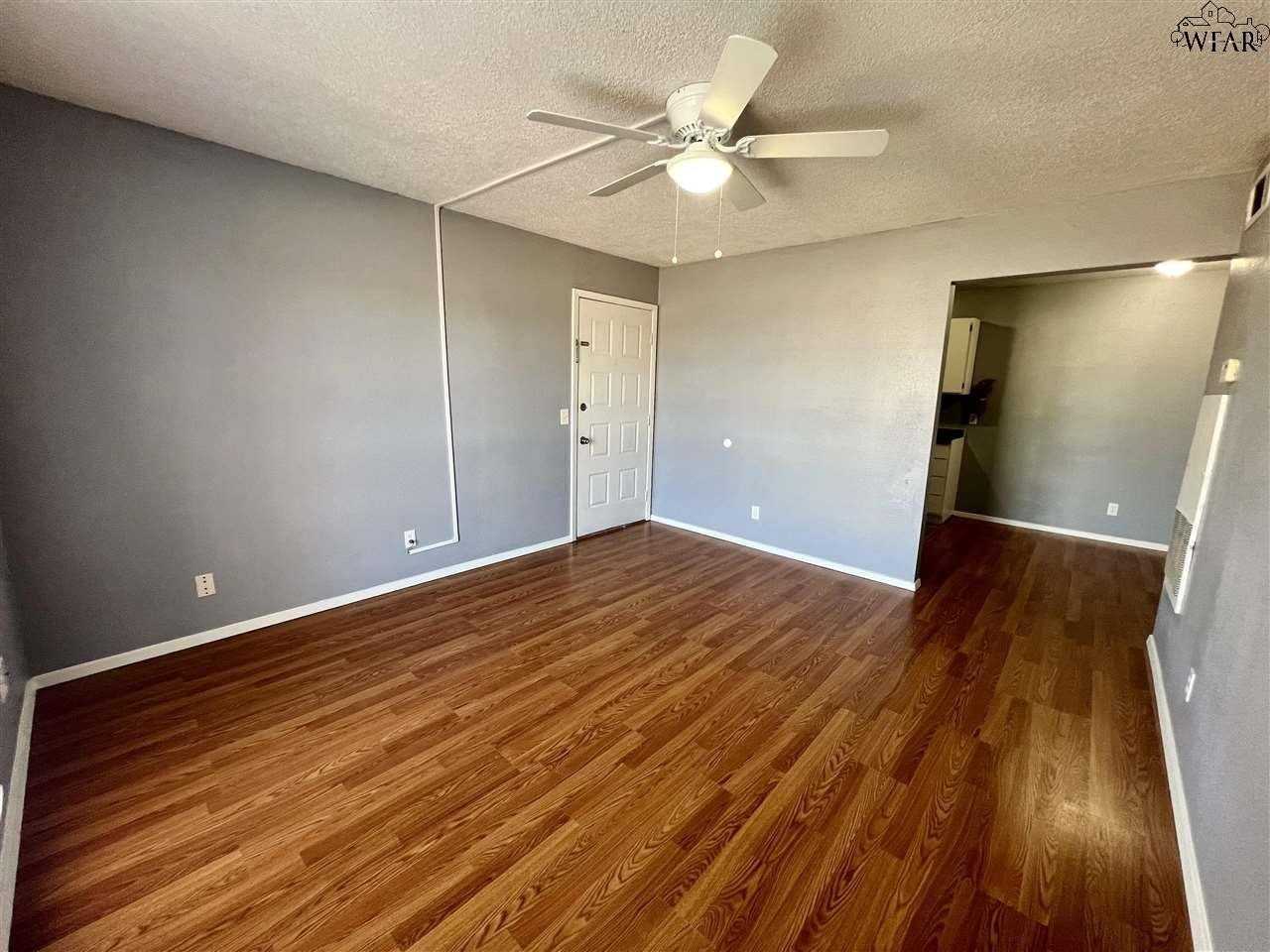 1509 Trigg Ln #205 - Photo 2 of 12