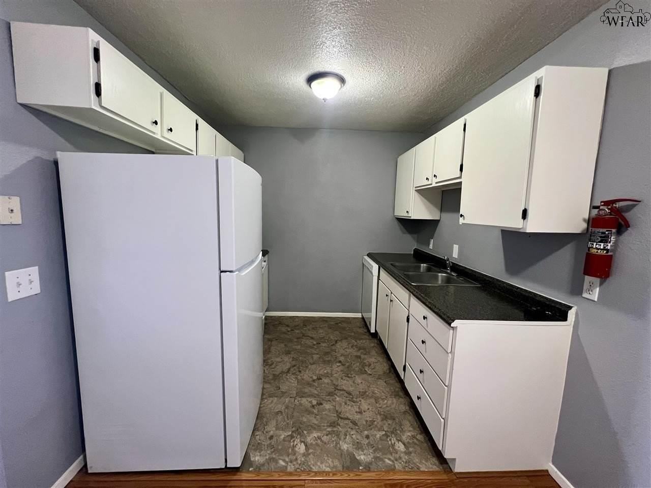 1509 Trigg Ln #205 - Photo 4 of 12