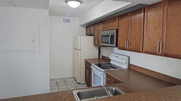featured image of 8540 Sw 212th St #101