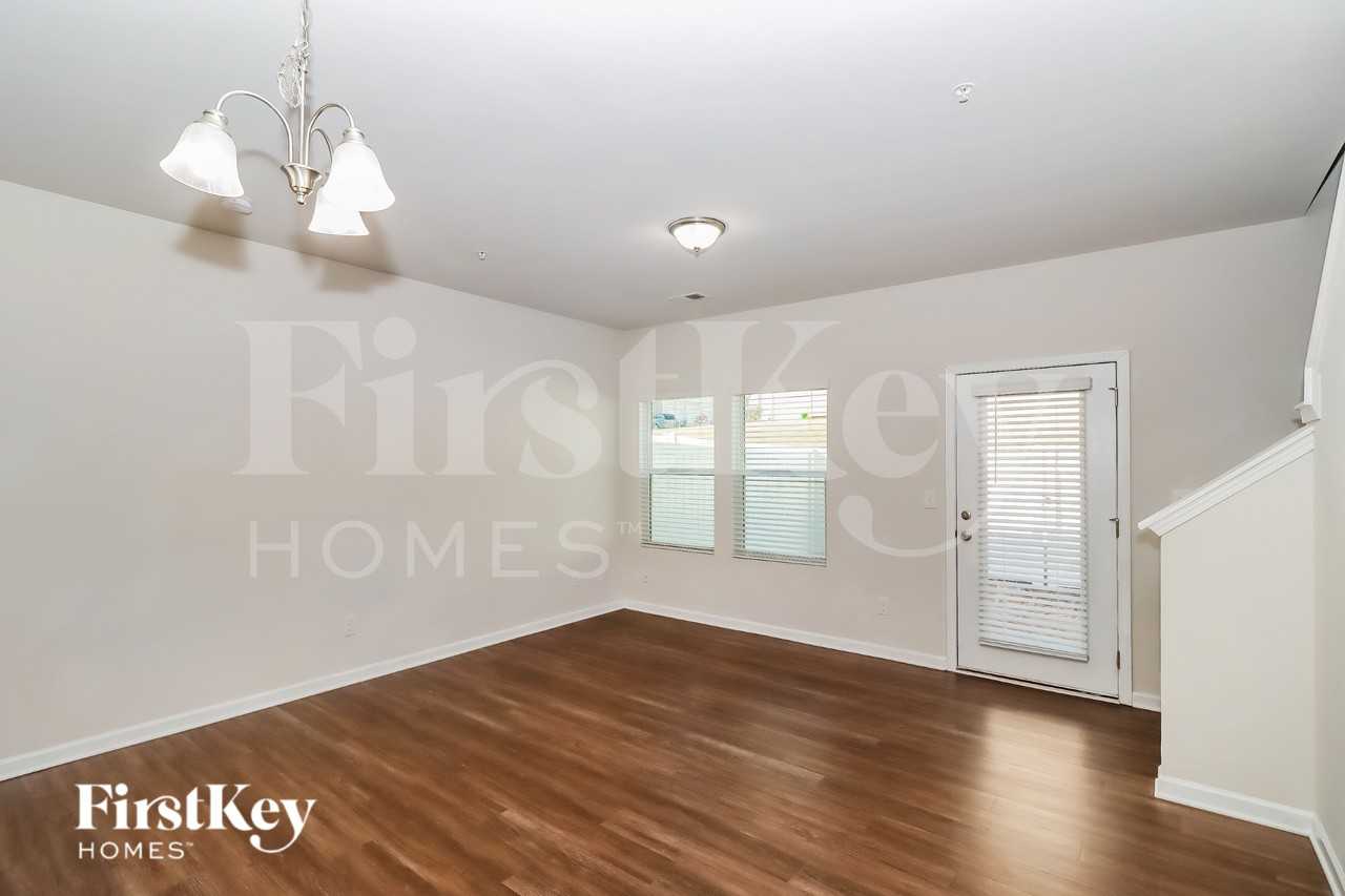 9407 Coddle Ct Nw - Photo 5 of 16