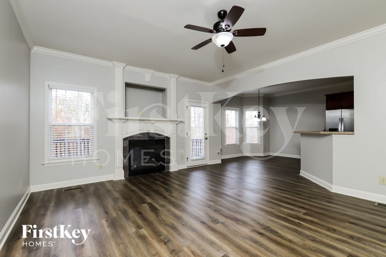 308 Royal Fern Dr - Photo 3 of 15