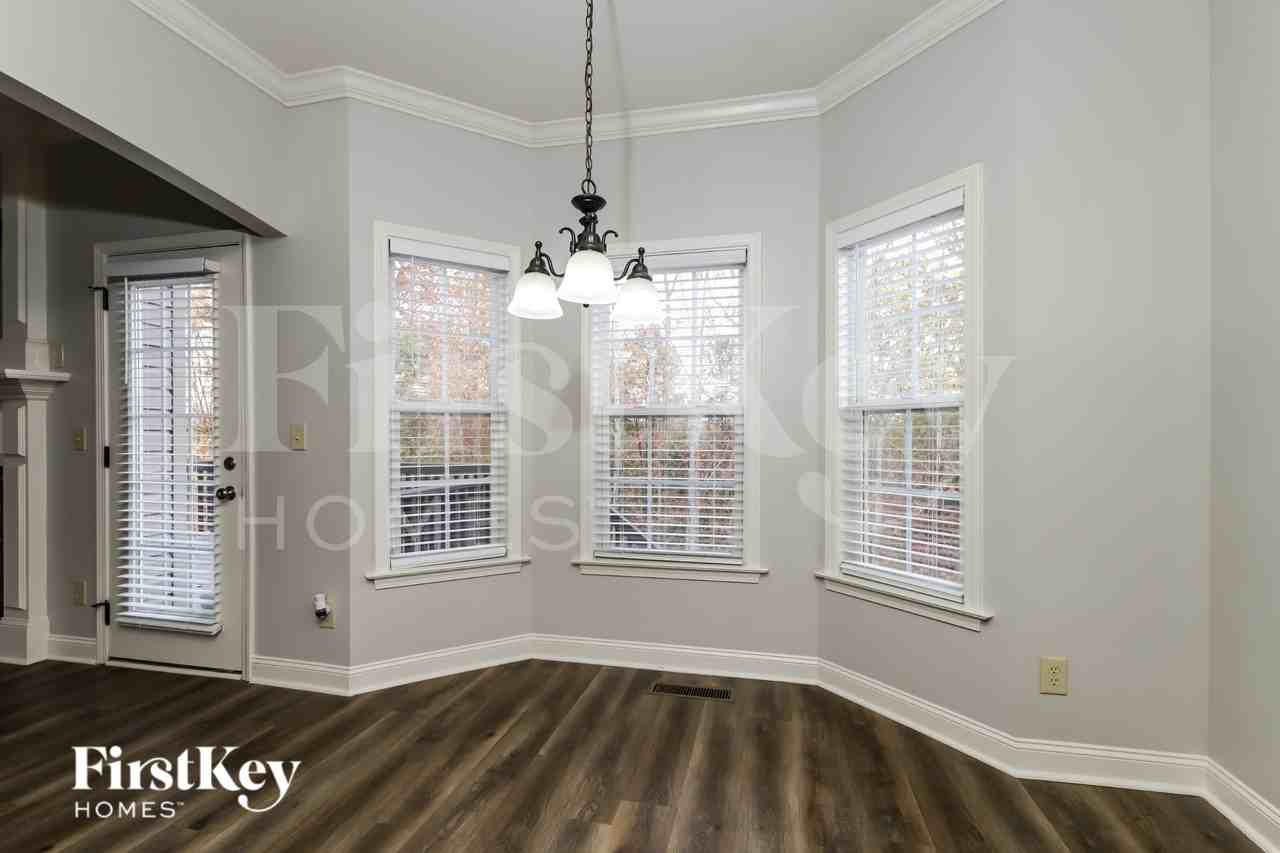 308 Royal Fern Dr - Photo 5 of 15