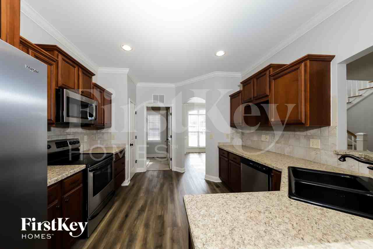 308 Royal Fern Dr - Photo 7 of 15