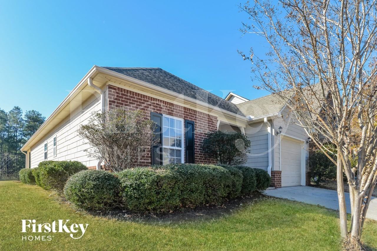 271 Fairbank Way - Photo 2 of 15