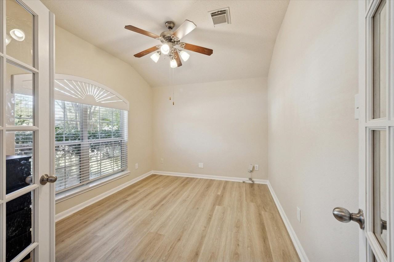 2723 Palermo Ct - Photo 2 of 15