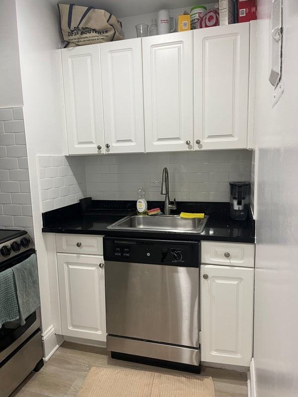 Broadway & W 33rd St #14C08 - Photo 3 of 15