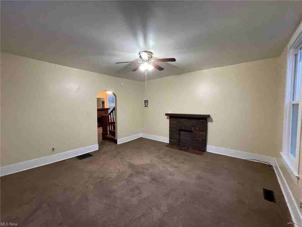 501 S 9th St - Photo 6 of 11