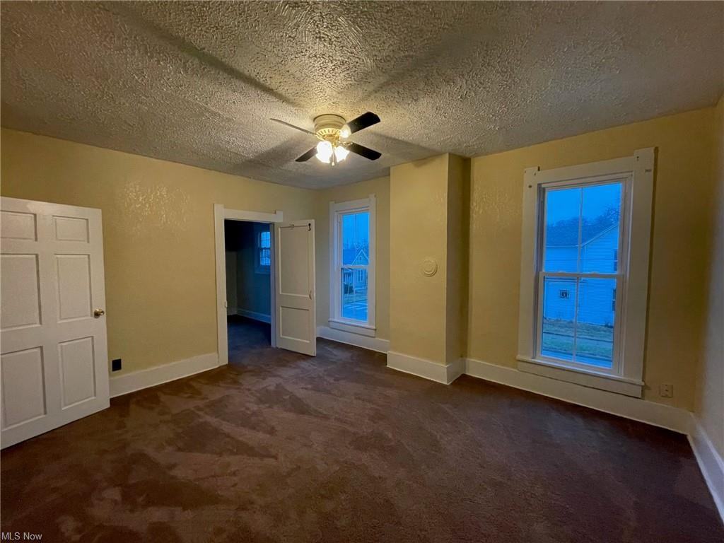 501 S 9th St - Photo 7 of 11