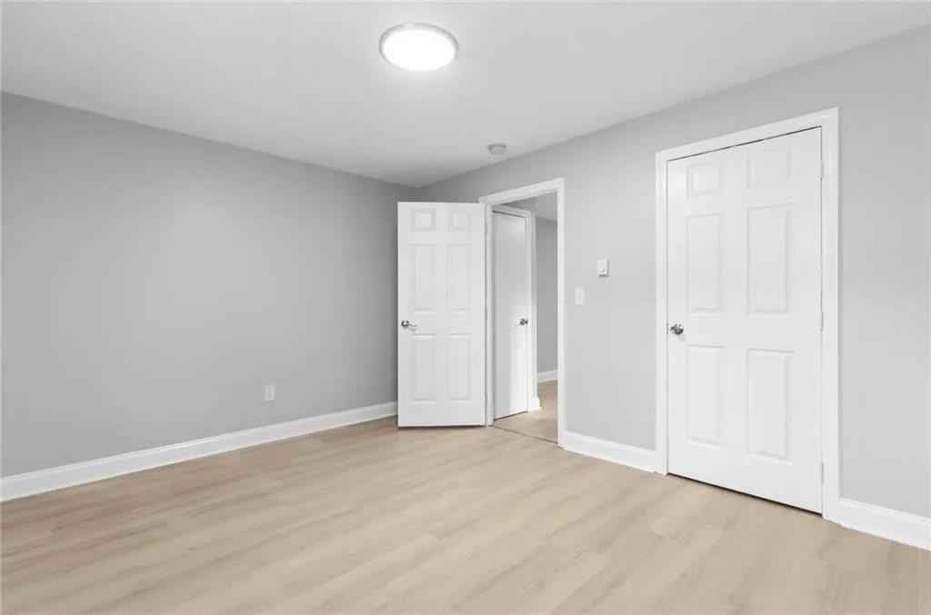 30 Victoria St - Photo 5 of 15