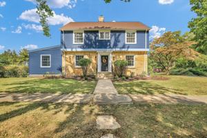 featured image of 1212 W Healey St