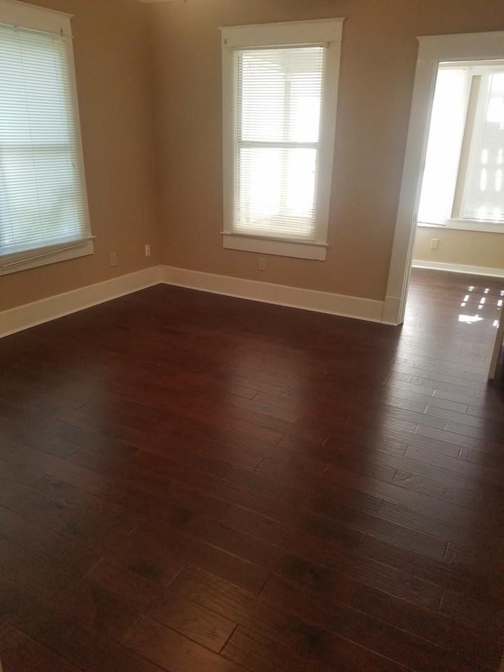 403 S 7th St - Photo 4 of 8