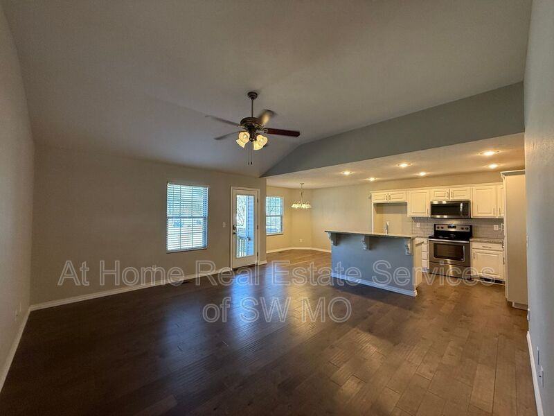 4587 W Brownstone Trce - Photo 2 of 13