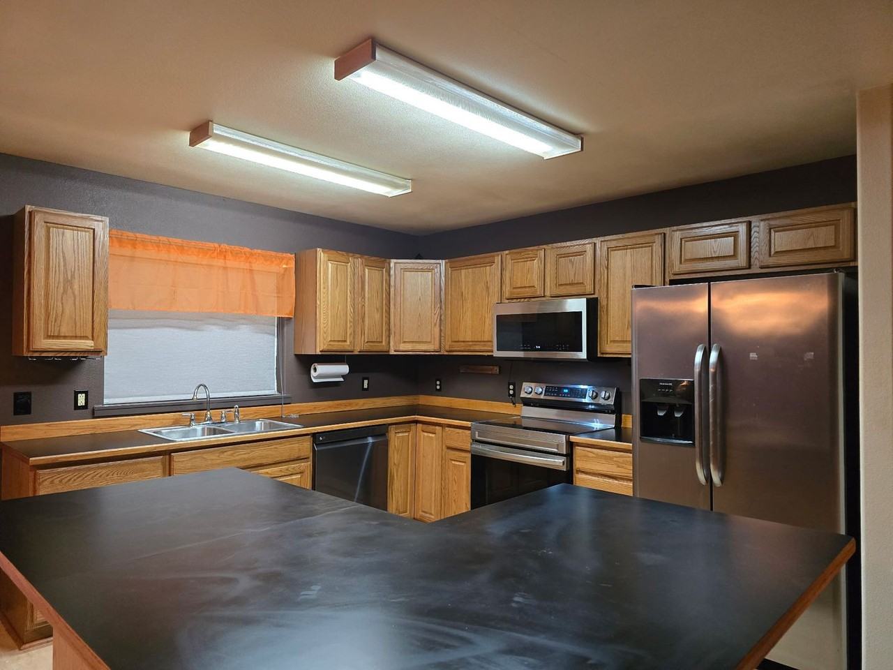 3671 Lolly Dr - Photo 3 of 14