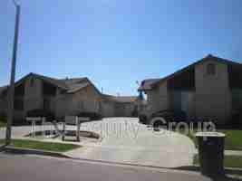 featured image of 975 East Lynora