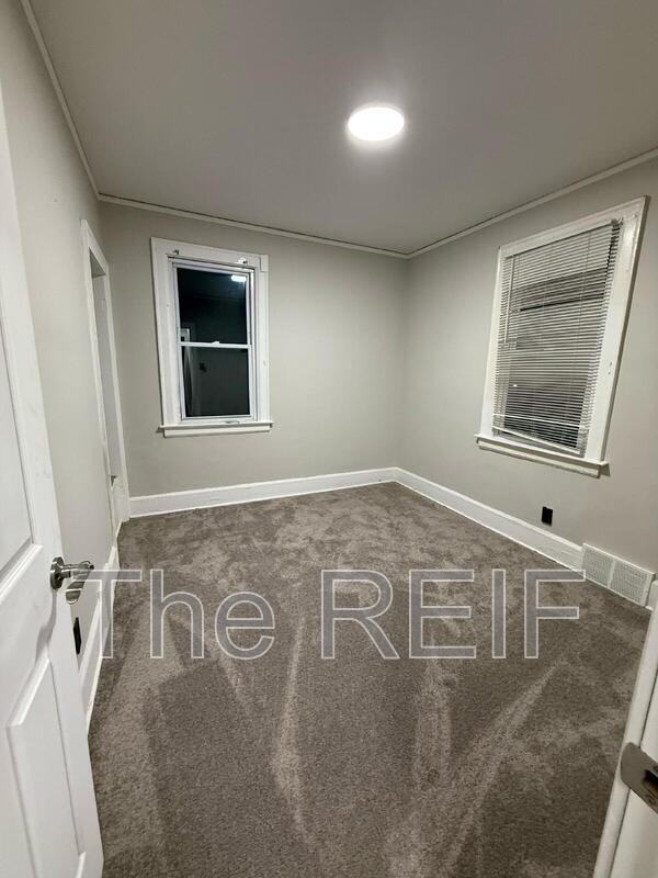 16188 Lawton St #2UPPER - Photo 7 of 35