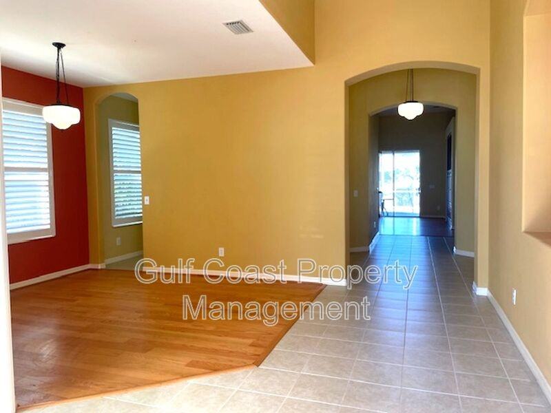 1692 Old Summerwood Blvd - Photo 2 of 26