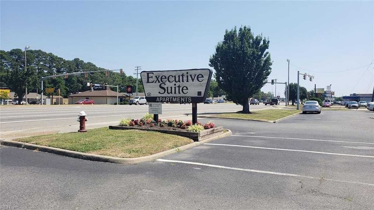 Executive Suites - Photo 2 of 3