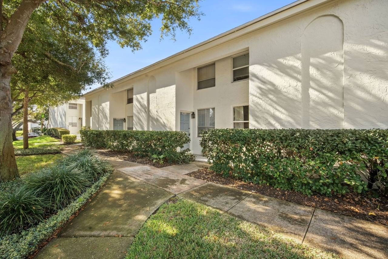 4521 W La Villa Ln - Photo 2 of 22