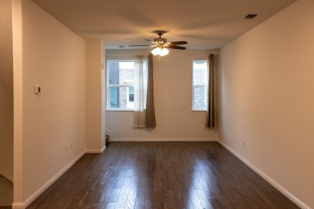 1928 Nevets Ln - Photo 5 of 21