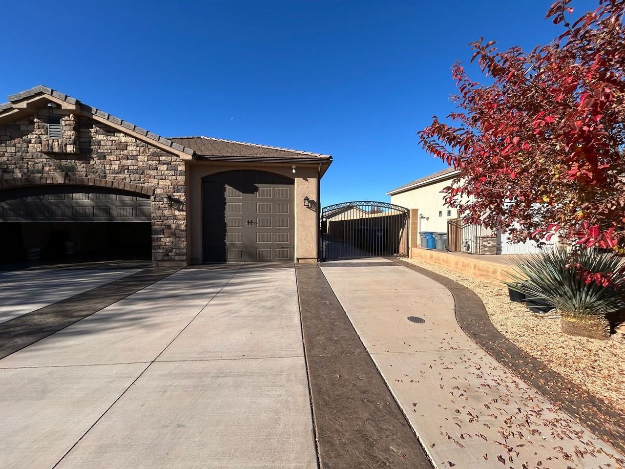 2536 S 3930 W - Photo 4 of 50