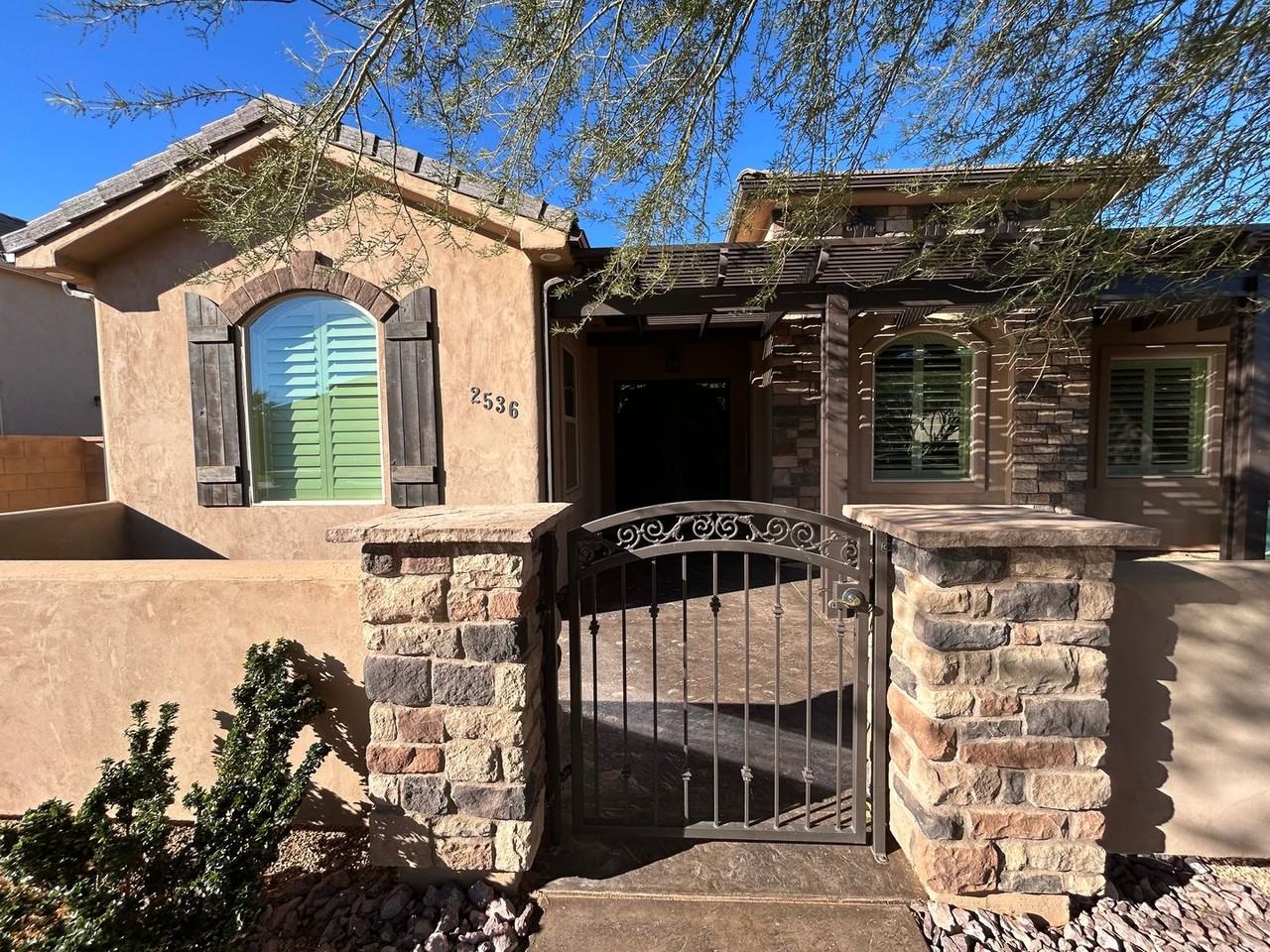 2536 S 3930 W - Photo 5 of 50