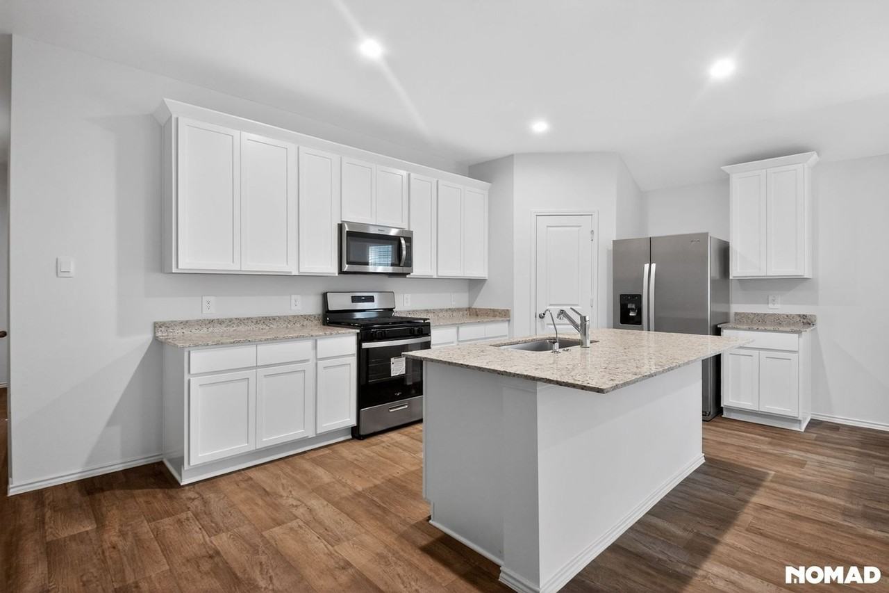 30842 Brightwell Bnd - Photo 6 of 31