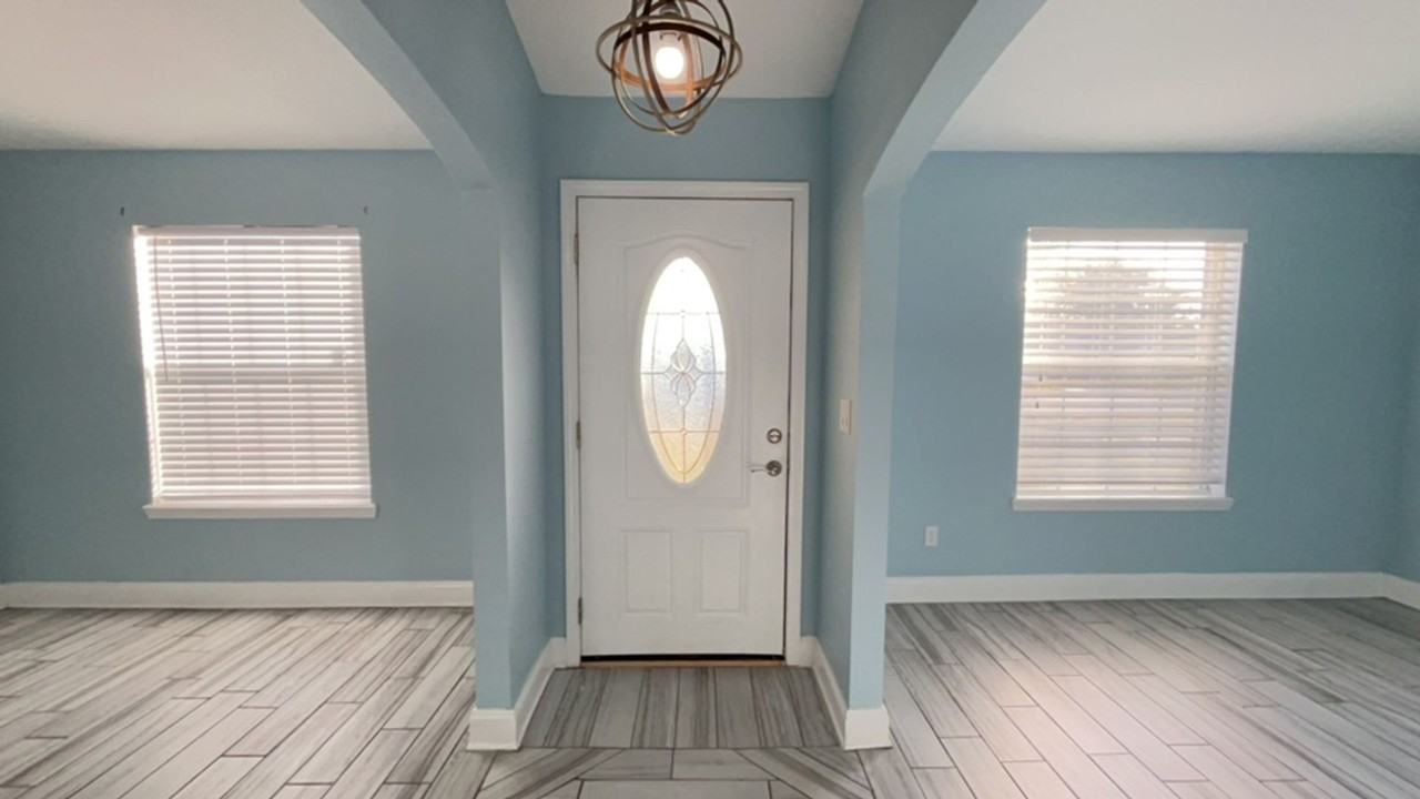 861709 Worthington Dr - Photo 2 of 33