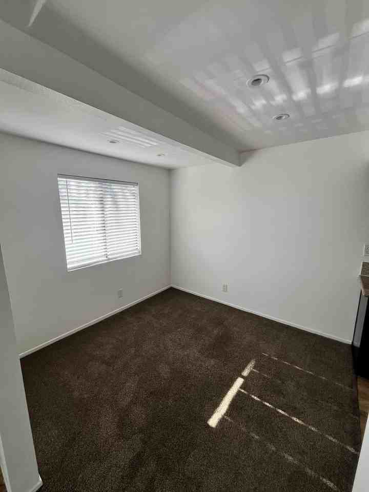 9388 Twin Trails Dr - Photo 3 of 20