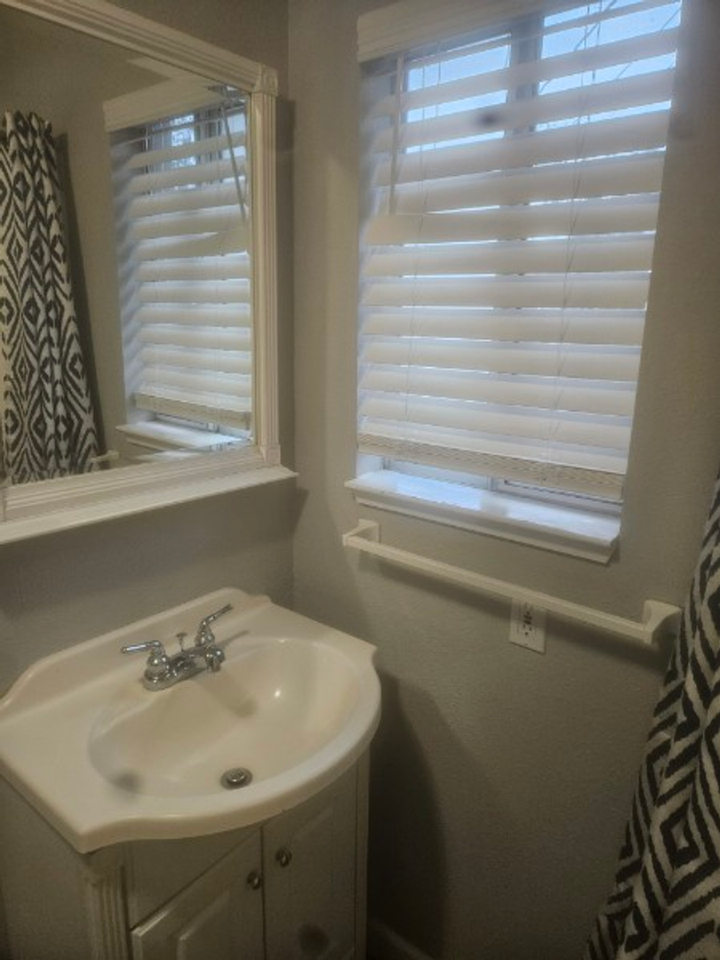 19300 Mountain Mdw S - Photo 6 of 9