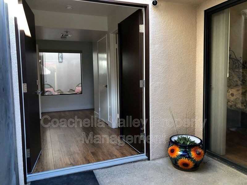 999 Village Sq S - Photo 6 of 50