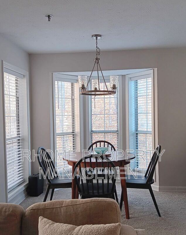 1407 Riverview Dr Se - Photo 6 of 33